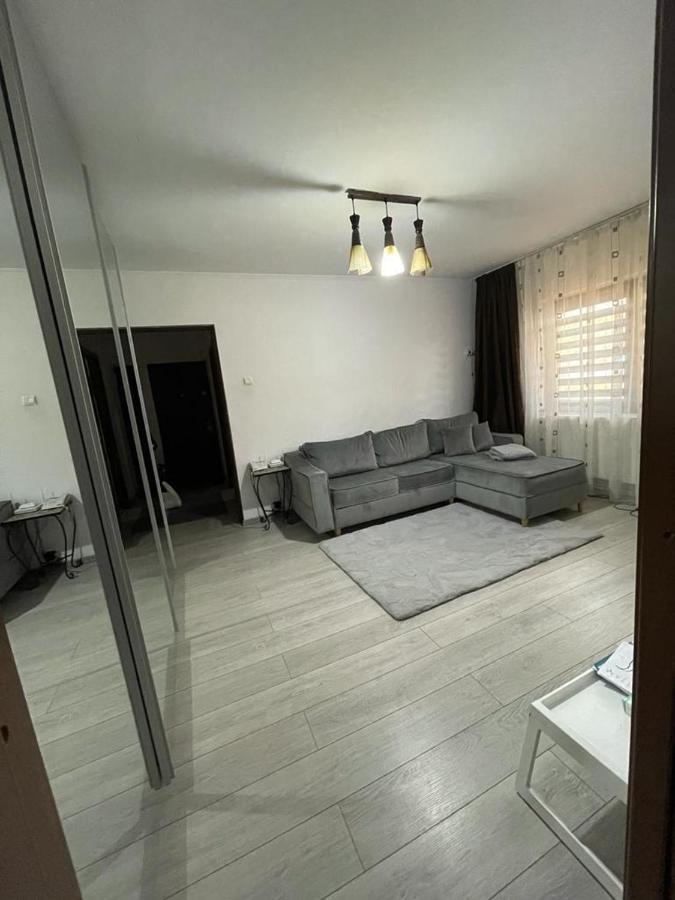 Apartament Gallamar Apartamento Bîrlad Exterior foto